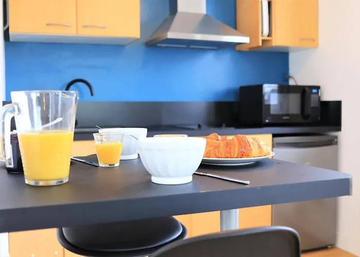 L\'ECRIN Logement tout confort wifi, centre-ville, parking privé