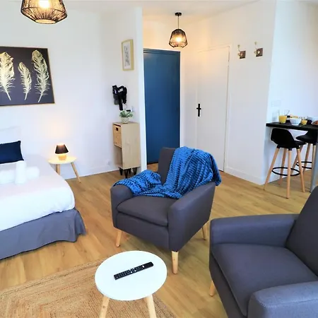 L'Ecrin Logement Tout Confort Wifi, Centre-Ville, Parking Prive Vannes Exterior photo